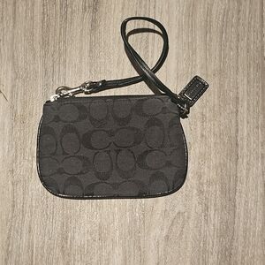Coach Signature Black Wristlet